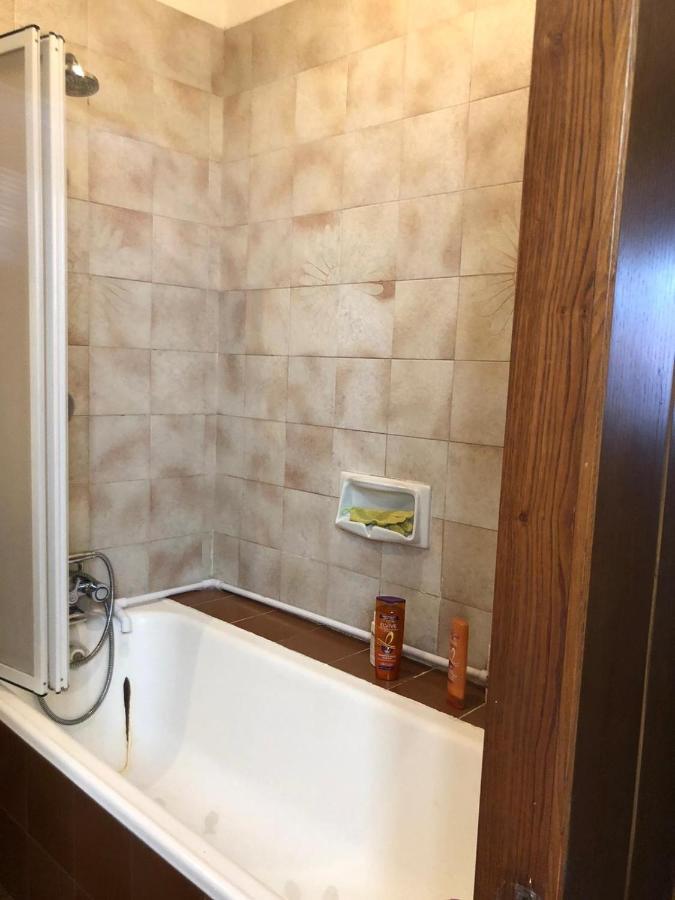 Solo Traveller Bedroom In Homestays City Center Florencja Zewnętrze zdjęcie
